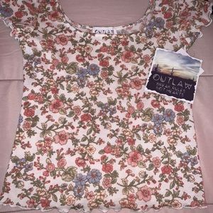 floral shirt